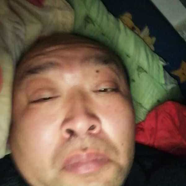 35岁岁湖北单身帅哥 - 潍坊吉缘网