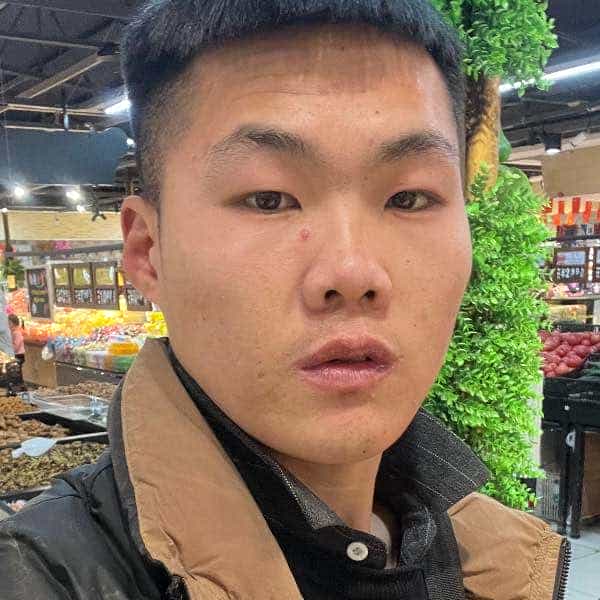 28岁岁河南单身帅哥 - 潍坊吉缘网