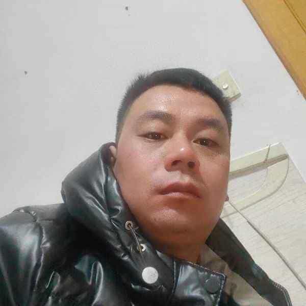 35岁岁河北单身帅哥 - 潍坊吉缘网