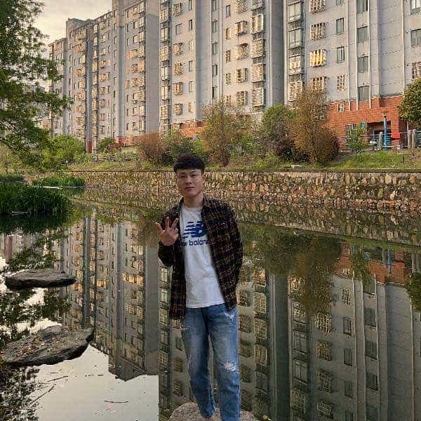 24岁岁河南单身帅哥 - 潍坊吉缘网