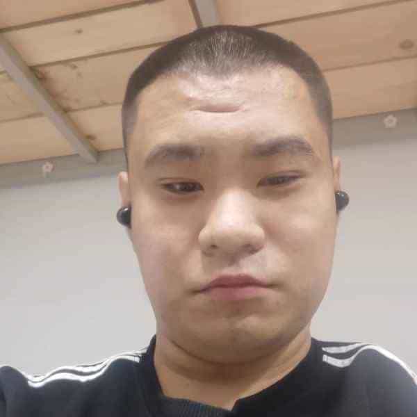 25岁岁山东单身帅哥 - 潍坊吉缘网