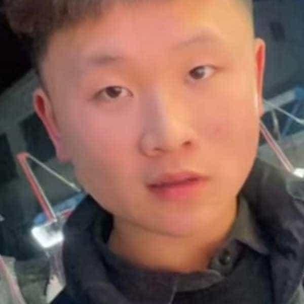 22岁岁河南单身帅哥 - 潍坊吉缘网