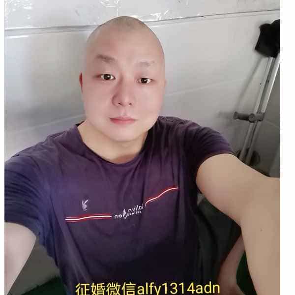 45岁岁湖南单身帅哥 - 潍坊吉缘网