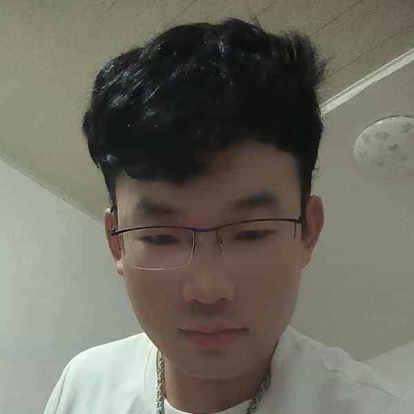 32岁岁安徽单身帅哥 - 潍坊吉缘网