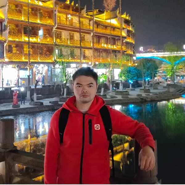 39岁岁广东单身帅哥 - 潍坊吉缘网