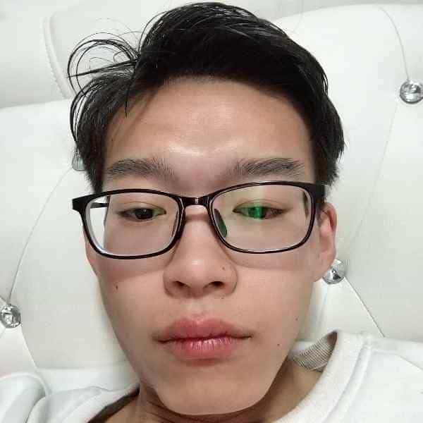 23岁岁河南单身帅哥 - 潍坊吉缘网