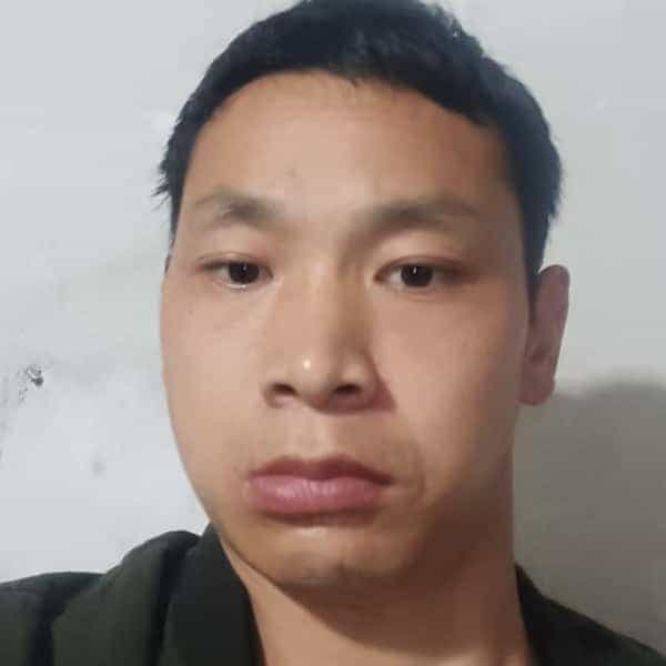 32岁岁安徽单身帅哥 - 潍坊吉缘网