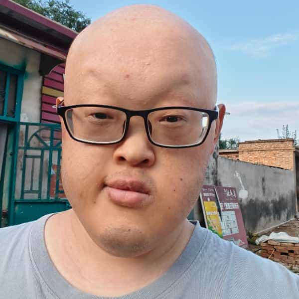 28岁岁山东单身帅哥 - 潍坊吉缘网